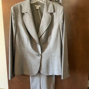 Ann Taylor 2 piece suit